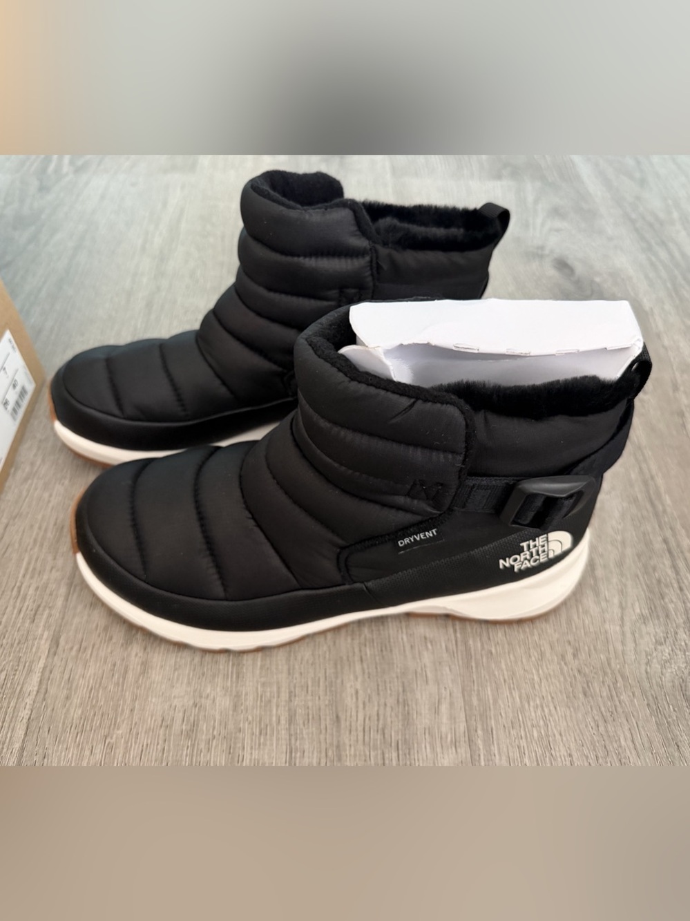 The North Face ThermoBall Pull-On WP Women's Black Boots US 9 NWT